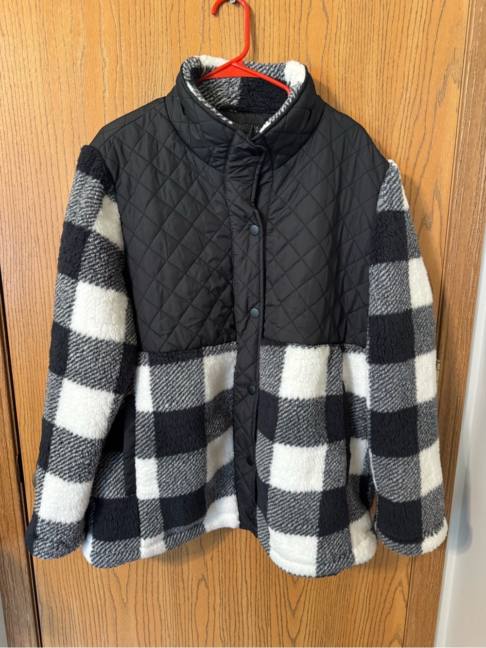 Steve Madden Black & White Quilted Sherpa Plaid Jacket